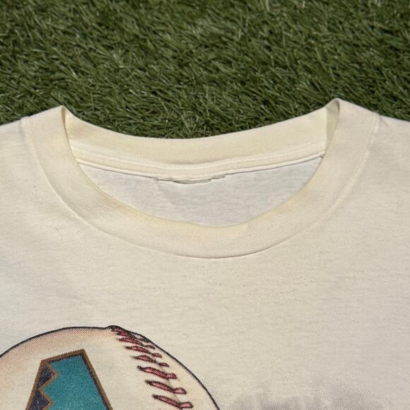 1998 Nutmeg Arizona Diamondbacks Home Run Graphic Tee - Picture 5 of 8